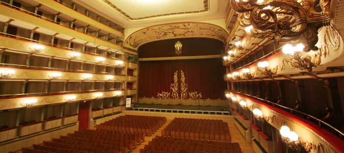 teatro_palchi.jpg