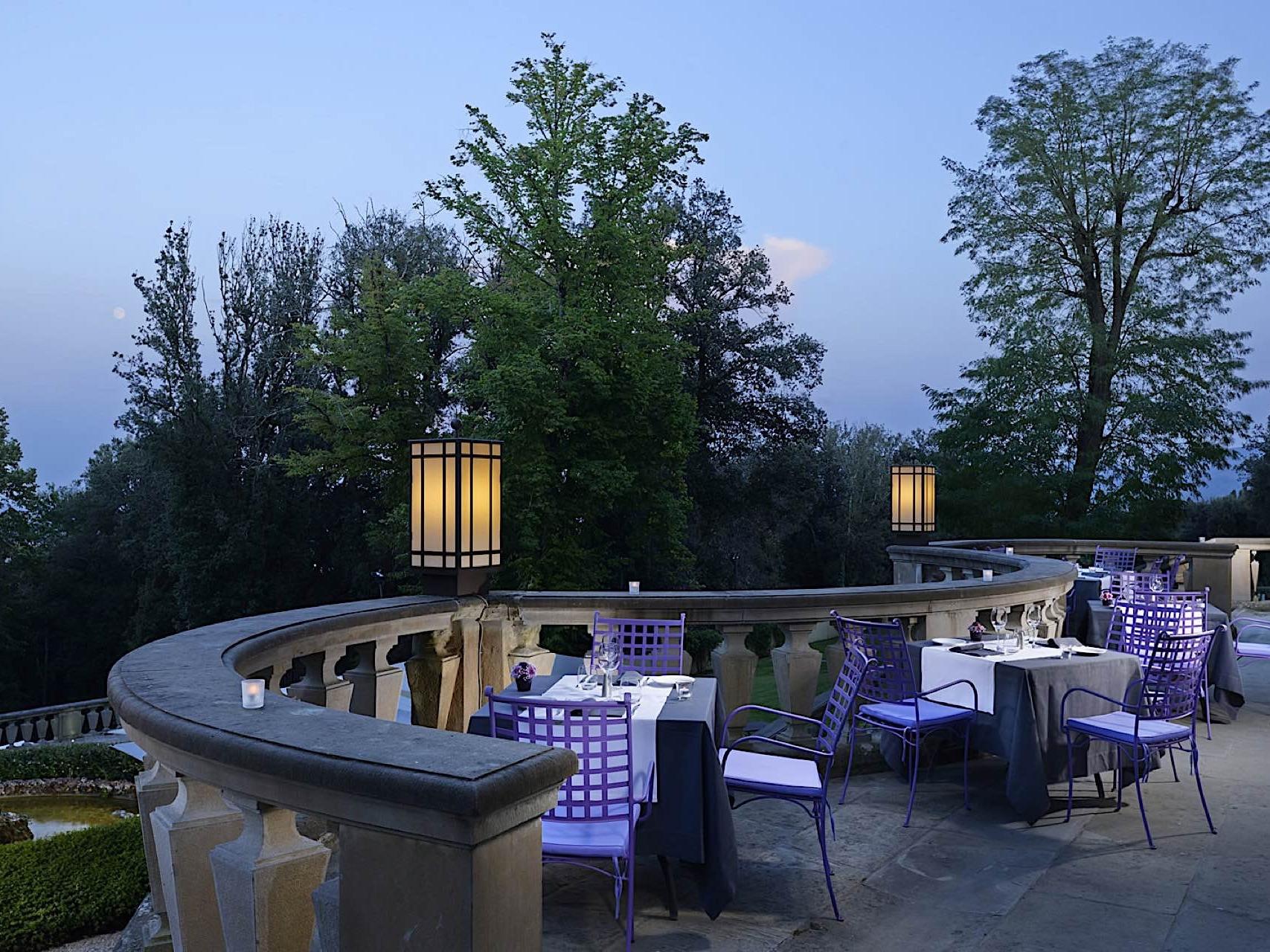 terrace-villalemaschere-mugello-toscana-standard.jpg