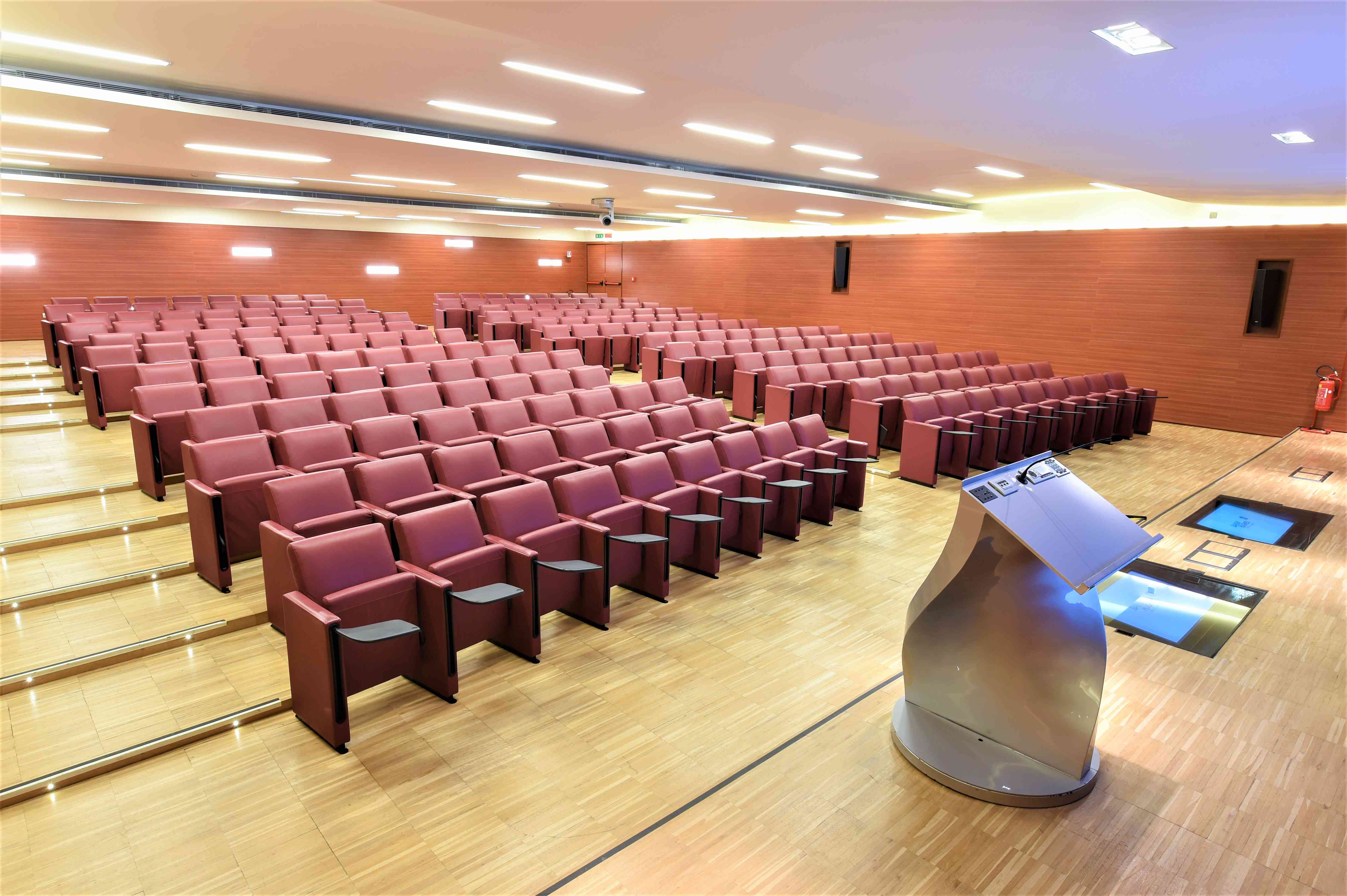 Auditorium_OK.jpg