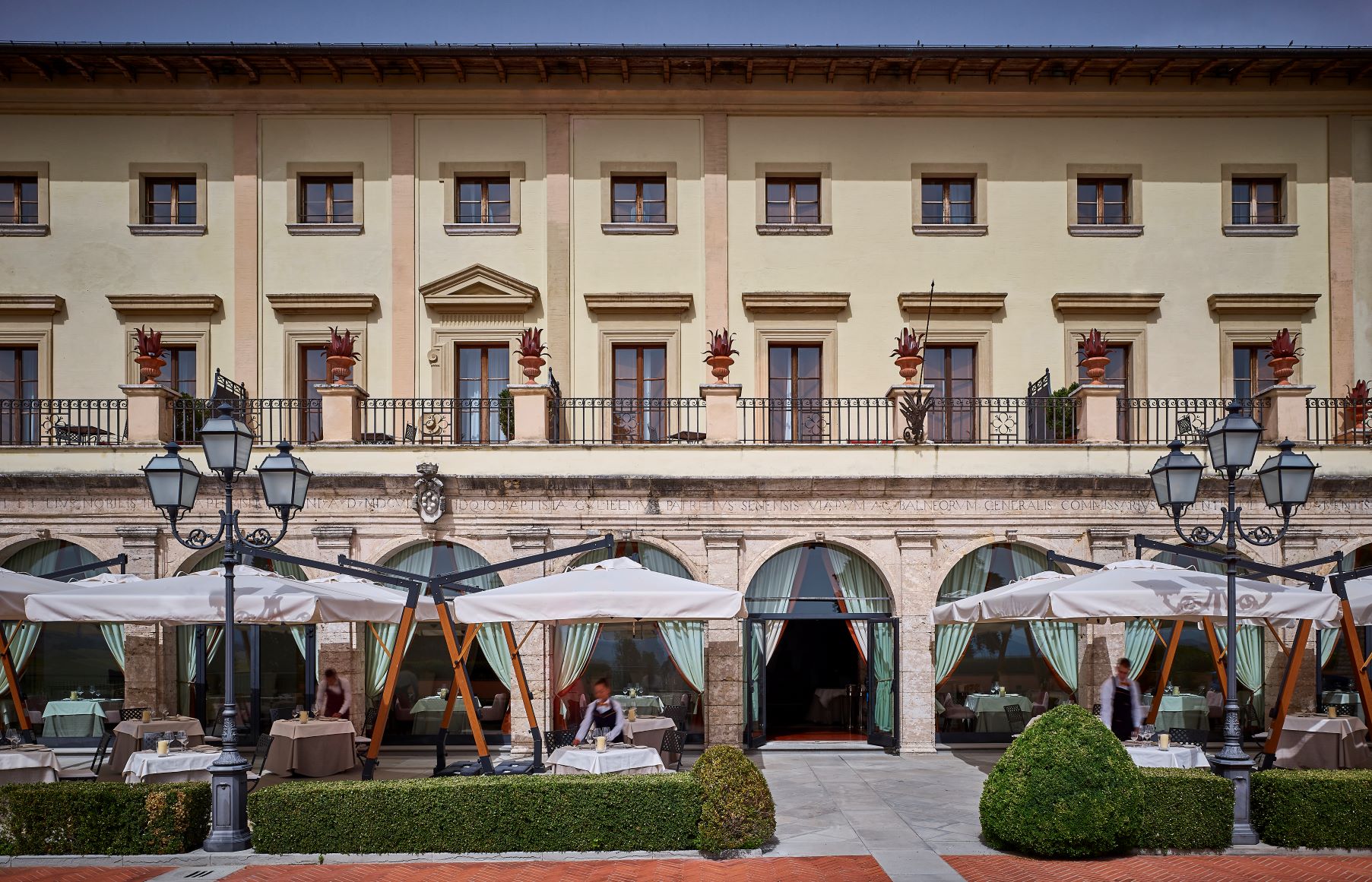 Fonteverde_Ferdinando_I_Restaurant_Outdoor_Terrace_low.jpg