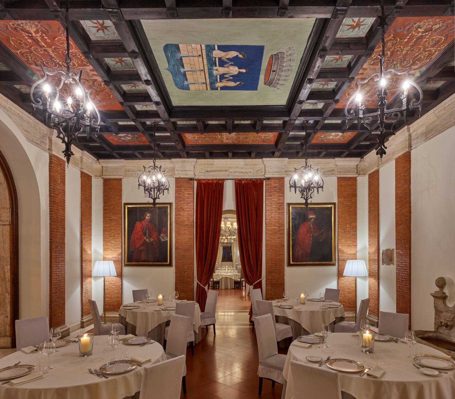 Fonteverde_The_Ferdinando_I_Restaurant_Ficoncella_Room_low.jpg